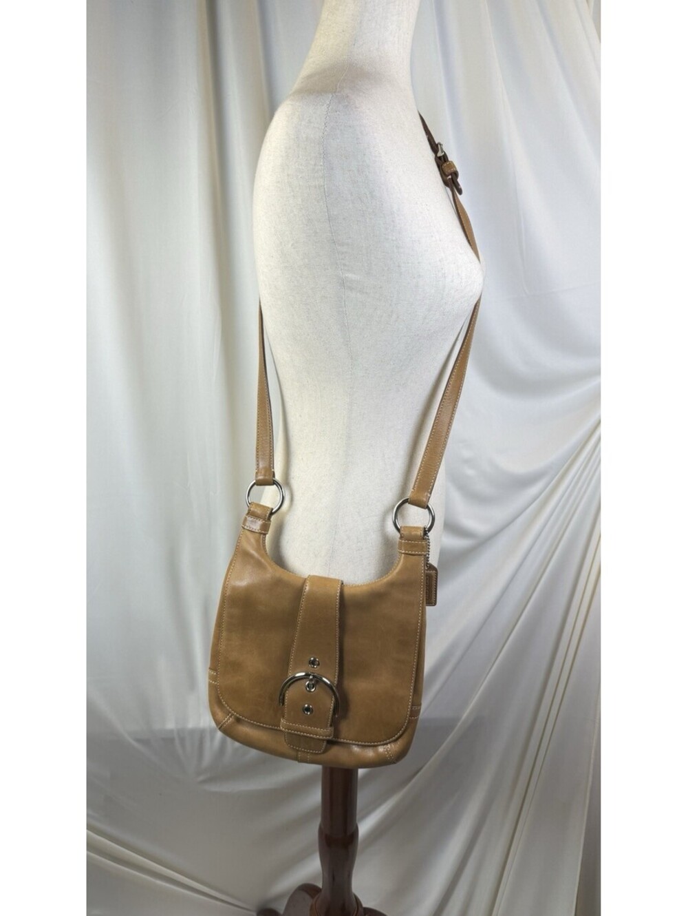 Vintage COACH Camel Brown Leather Shoulder Bag, Buckle Accents Saddle Shape